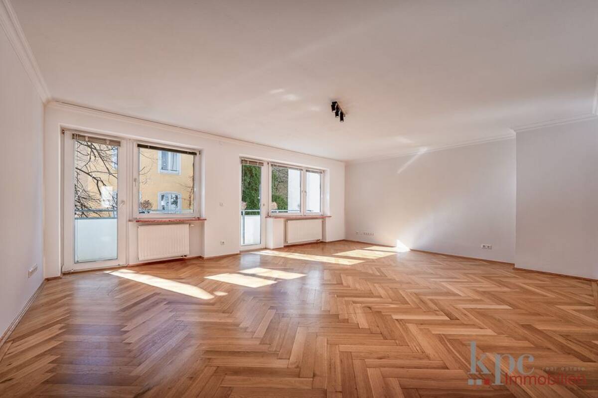 Glockenbach! Renovierte 2-3 Zi. Wohnung mit gr. Südbalkon zum Innenhof! Ruhig und sonnig! – 80337 München – Bild 1 von 7