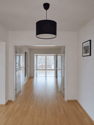 Großzügiges Wohnen mit Stil-4 Zimmer Wohnung mit Balkon, Kamin und Klimaanlage in Buchholz – 47249 Duisburg – Vorschaubild 4