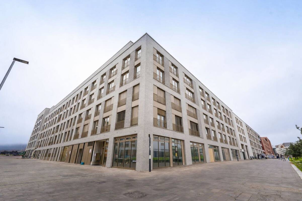 Topmodernes und vollmöbliertes Studioapartment – 70372 Stuttgart – Bild 1 von 9