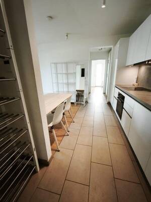 Traumhaft 2-Zimmer Wohnung Perfekte Messe-Lage: Erstklassige Anbindung im Herzen von Frankfurt – 60327 Frankfurt am Main – Vorschaubild 5