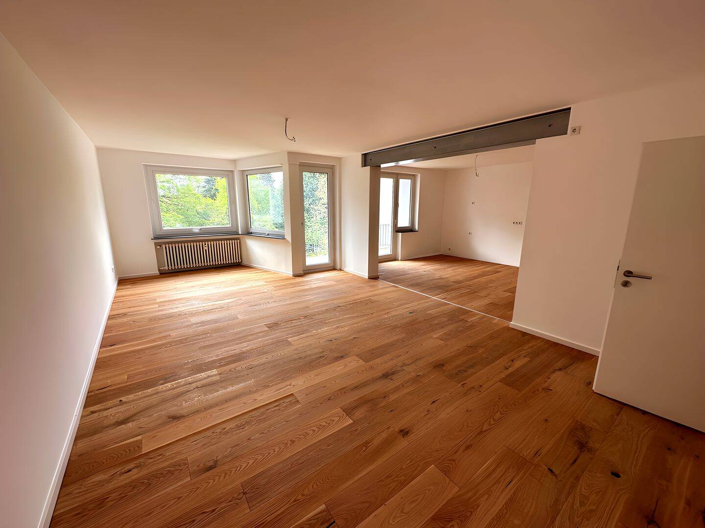 Traumhafte Wohnung in Kassel-Bad Wilhelmshöhe direkt am Bergpark – Kassel – Vorschaubild 2