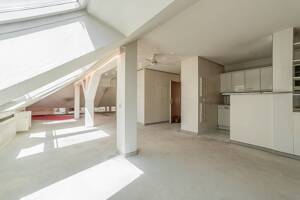 TRUDERING / geräumige 2-Zimmer-Dachgeschosswohnung mit Blick ins Grüne – 81825 München – Vorschaubild 8