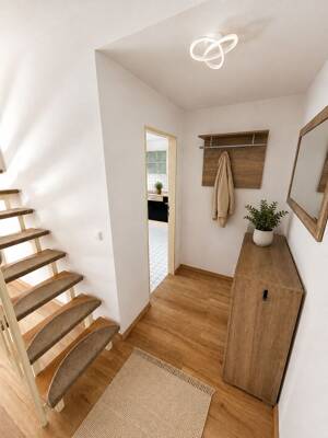 Maisonette-Wohnung mit Galerie, Südausrichtung & Tiefgaragenstellplatz – 97084 Würzburg – Vorschaubild 3
