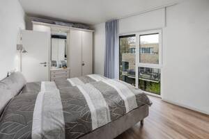 Stilvolle Wohnung mit sonnigem Balkon in ruhiger Innenhoflage – 22177 Hamburg – Vorschaubild 8