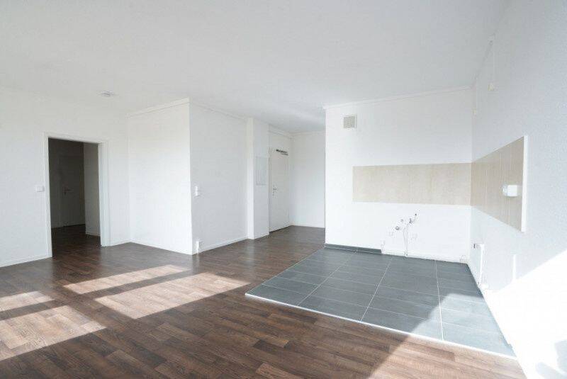 Große Familienwohnung / 2 Balkone / Modern