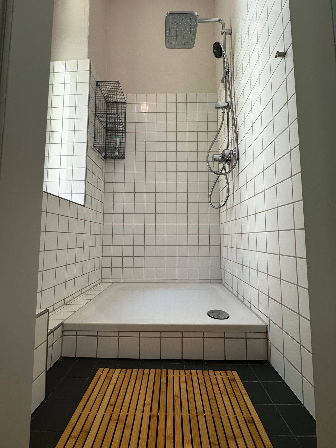 Schöne 2-Zimmer Altbau-Wohnung im Zentrum von Prenzlauer Berg – Berlin – Vorschaubild 9