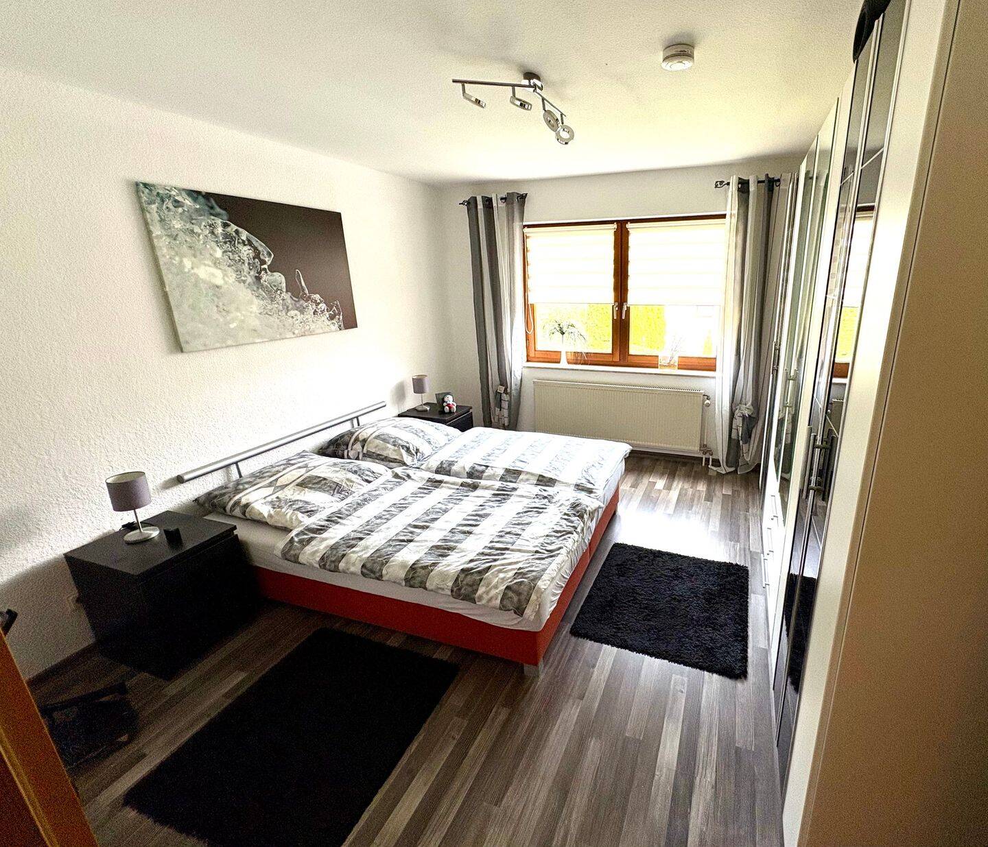 Schöne Eigentumswohnung mit Balkon, Stellplatz und Kellerraum – Eschenburg – Vorschaubild 8