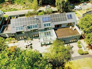 Luxuriöses Traumhaus in Köln-Fühlingen | 399 m² | Pool | Wintergarten | 6.569 m² Grundstück – 50769 Köln – Vorschaubild 2