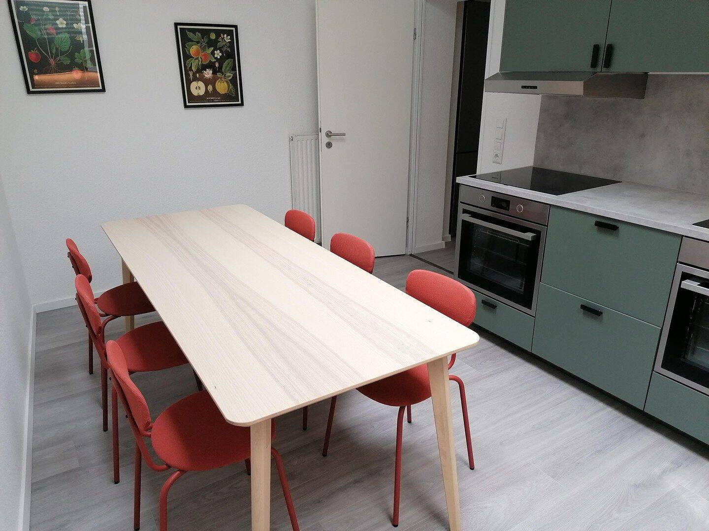 Not for familys. Several Rooms in a 149 sqm apartment near the TH Cologne campus and Bayer-Chempark – Leverkusen – Vorschaubild 2