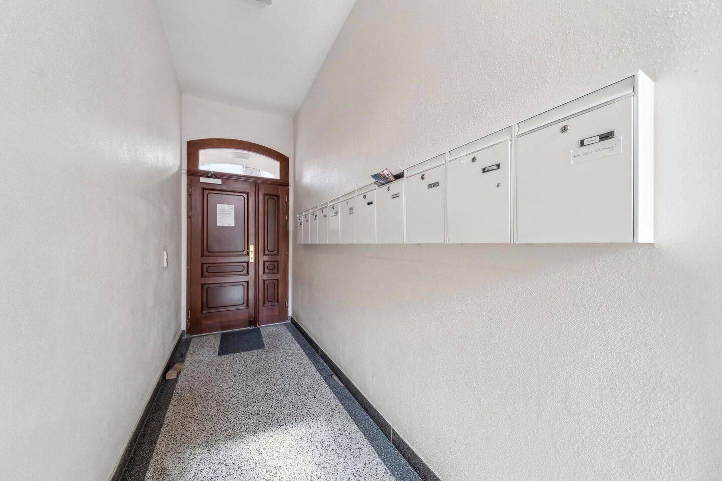 Qualitativ beeindruckendes Mehrfamilienhaus im historischem Stadtkern !! – Grimma – Vorschaubild 4
