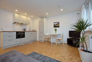 Modern möblierte Wohnung in zentraler und dennoch ruhiger Wohnlage in Stuttgart Ost – 70188 Stuttgart – Vorschaubild 5