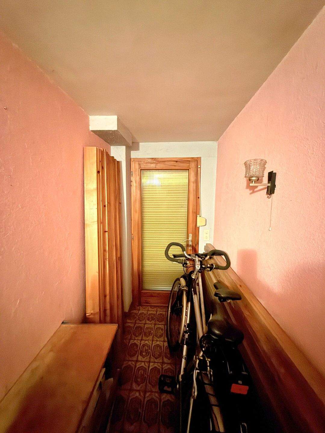 Zweifamilienhaus in ruhiger Lage mit Bergblick und Sonnenterrasse – Kleines Wiesental – Vorschaubild 6