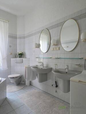 (EF1296_M) Dresden: Blasewitz, preiswerte möblierte Wohnung mit Dusche und Wanne in denkmalgeschützter Villa – 1277 Dresden – Vorschaubild 8