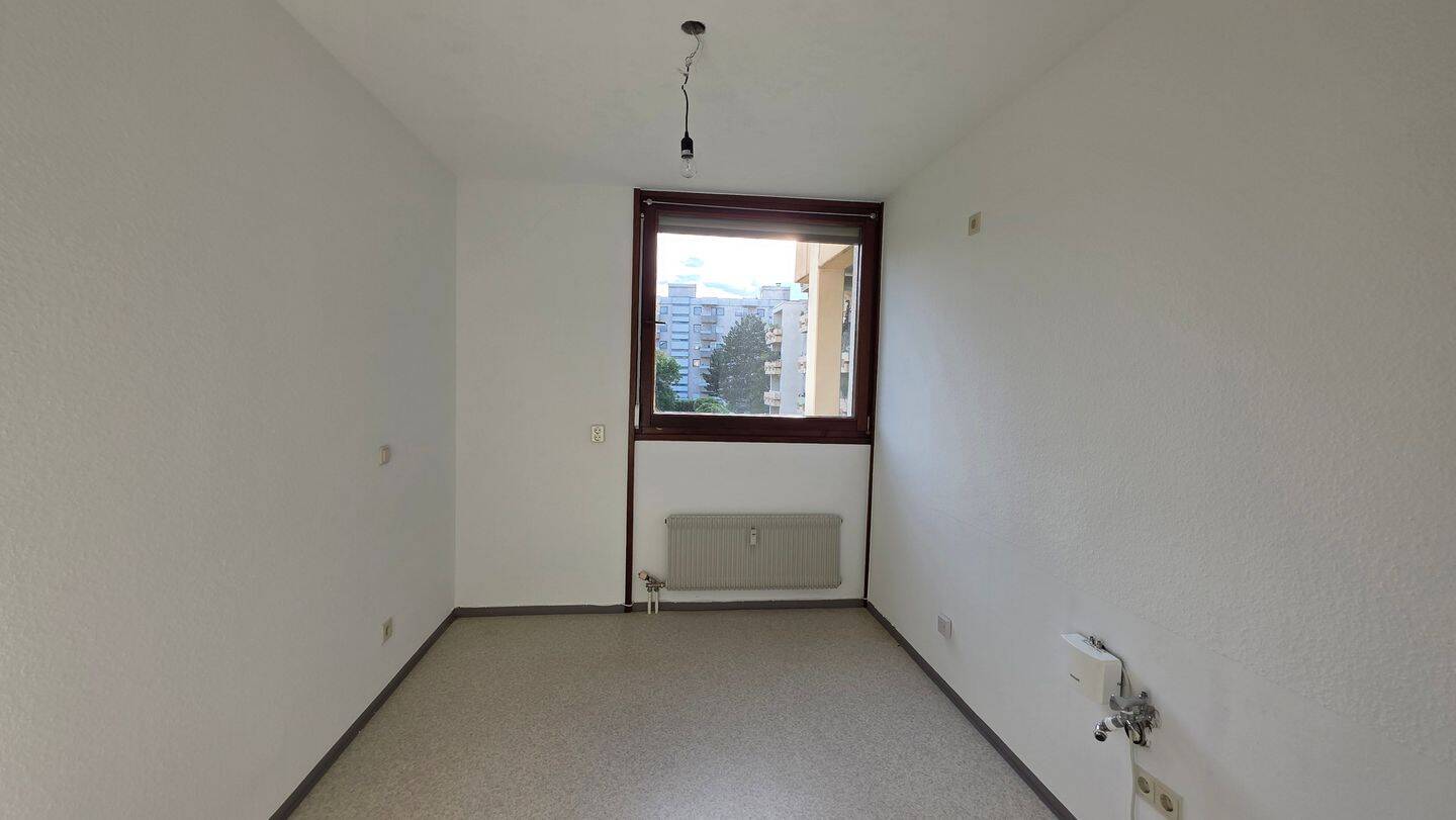 Gepflegte 2-Zimmer-Wohnung mit Loggia – Nürnberg – Vorschaubild 9