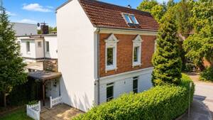 Leerstehendes Mehrfamilienhaus mit 3 Einheiten - bereits nach WEG geteilt - inkl. Doppelgarage – 22117 Hamburg – Vorschaubild 3