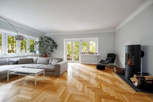 Klassischer Altbaucharme trifft modernen Wohnkomfort - Eigentumswohnung mit Garage in begehrter Lage – 22607 Hamburg – Vorschaubild 3