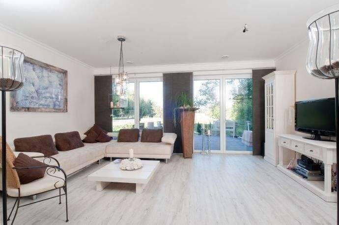 +Neubauvorhaben+ Wunderschönes Reihenmittelhaus in HH-Rahlstedt ab einer mtl. Rate von 1.697,00 € – Hamburg – Vorschaubild 4