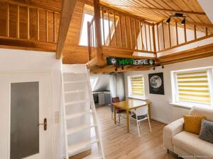 Charmante 2 Zi. Dachgeschosswohnung - modernisiert – 93055 Regensburg – Vorschaubild 4