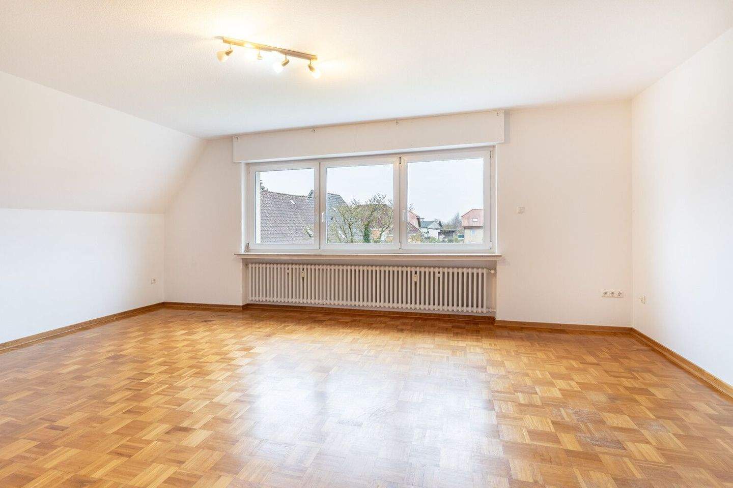 Ein Zuhause mit Perspektive - Großzügiges Zweifamilienhaus in ruhiger Zentrumslage | Halle (Westf.) – Halle (Westfalen) – Vorschaubild 7