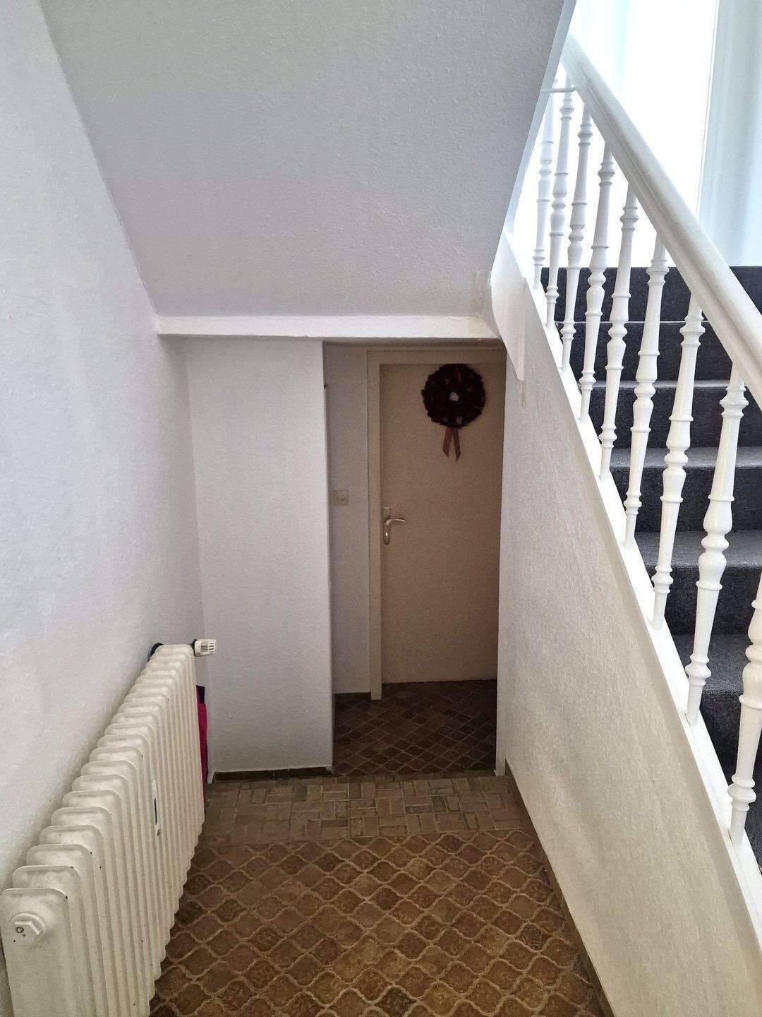 IMWRC – 3-Parteien-Haus in Solingen-Mitte! Voll vermietet und mit Stellplätzen! – Solingen – Vorschaubild 6