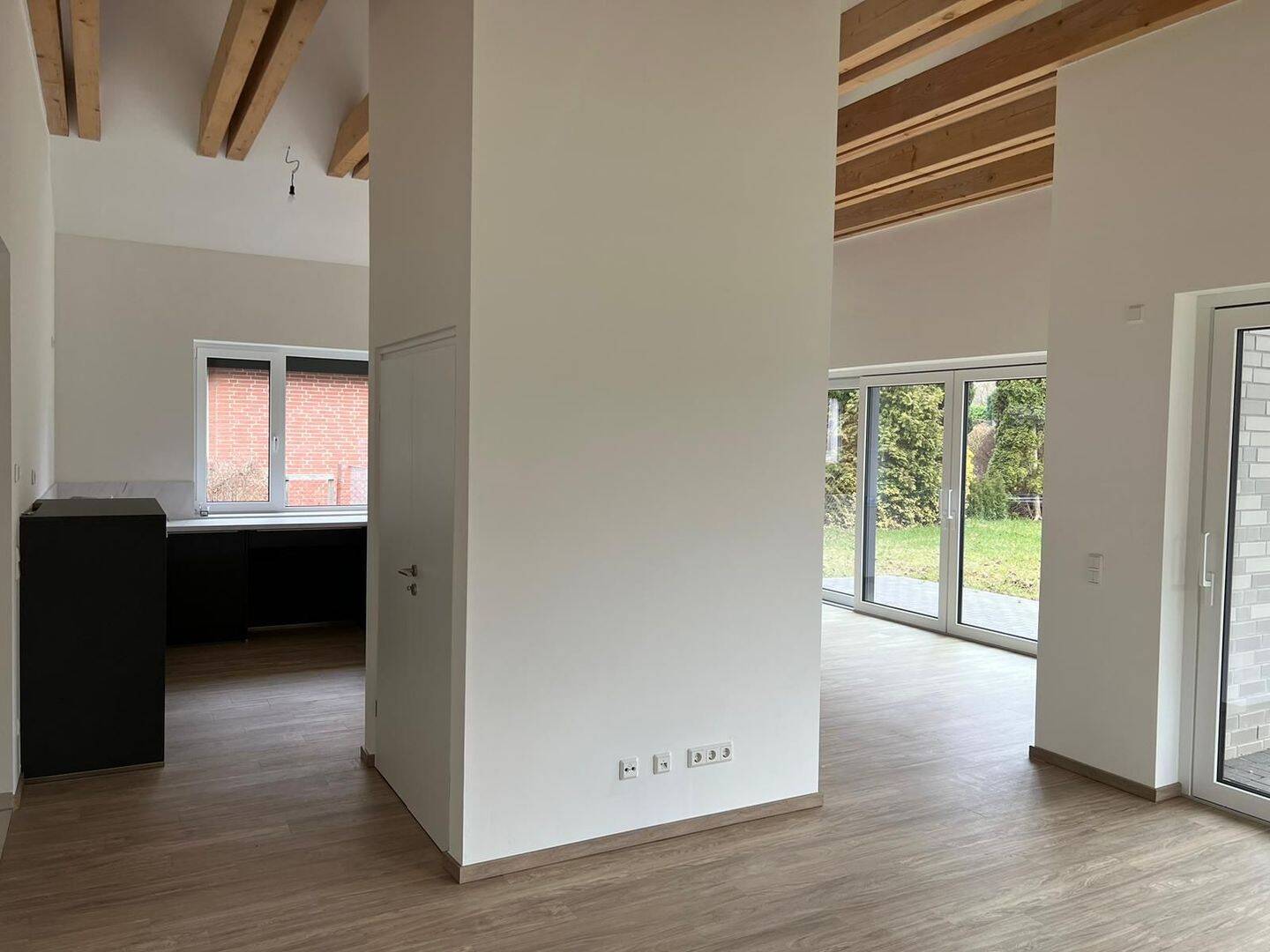Vermieteter 3-Zimmer-Bungalow (Neubau 2022) barrierefrei mit Garage und schönem Garten – Hamburg – Vorschaubild 9