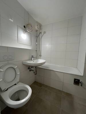 Exquisite 2-Zimmer-Wohnung mit Balkon in Köln-Chorweiler 12/1 – 50765 Köln – Vorschaubild 6