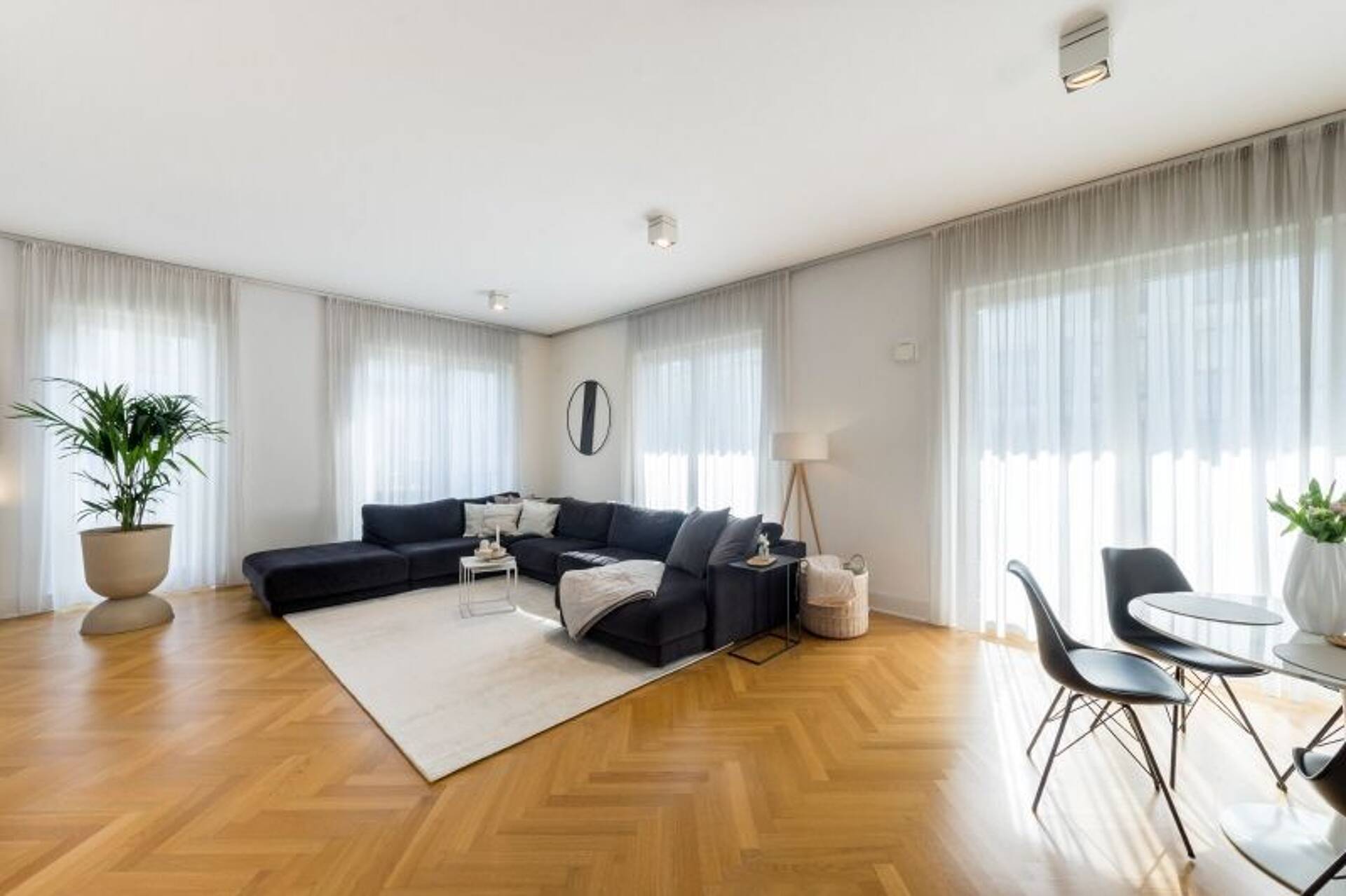 Etagenwohnung in 50968 Köln mit 194 m² kaufen