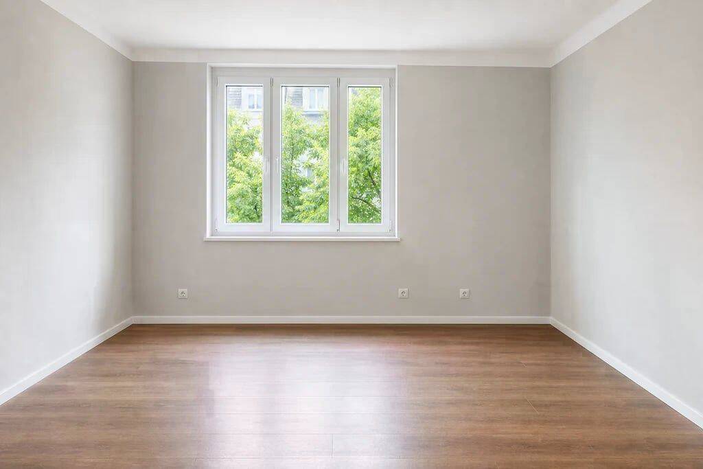 Lichtdurchfluteter Wohntraum in Pempelfort: Moderne 3-Zimmer-Wohnung mit Einbauküche
