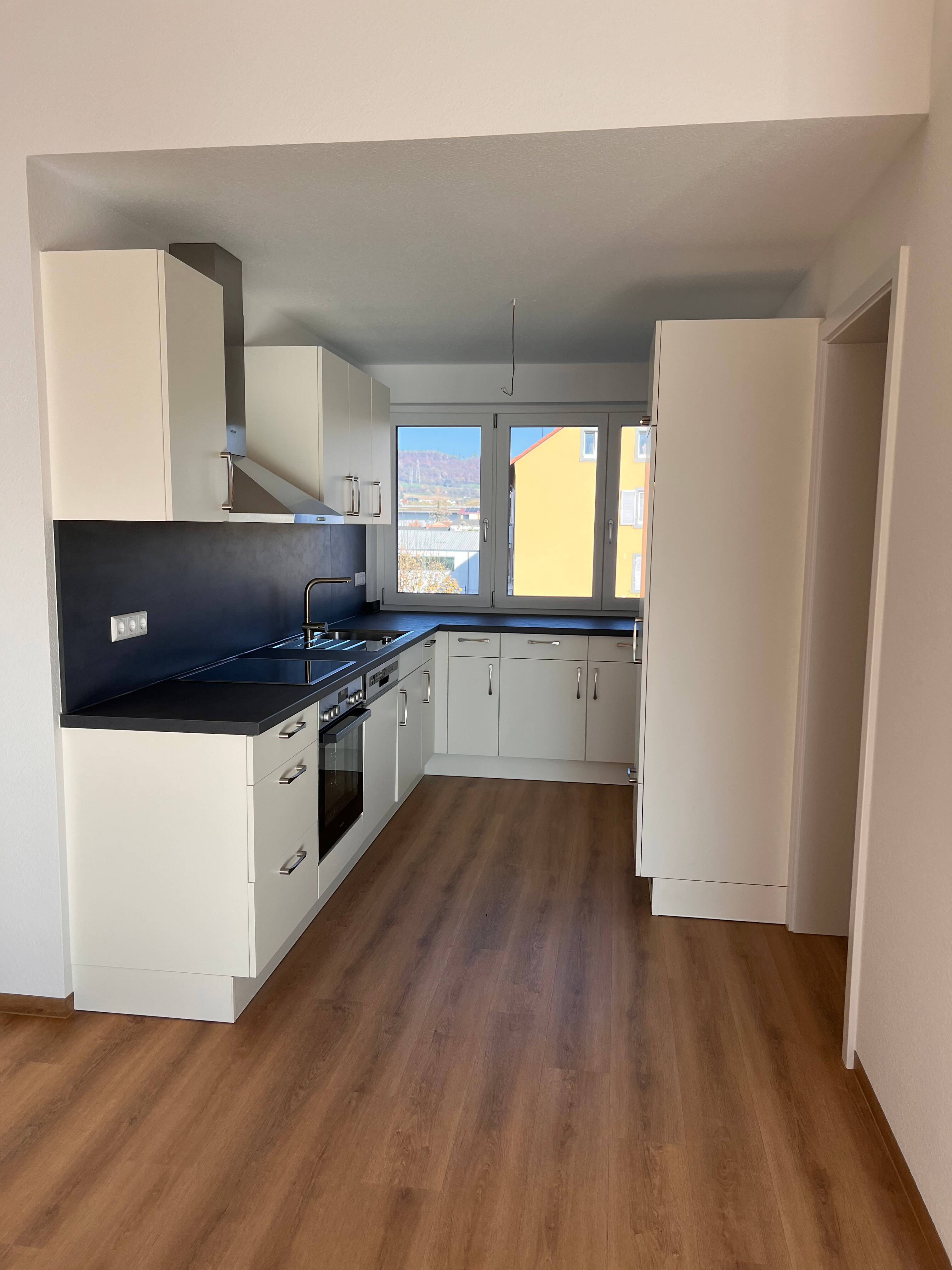 Neubau - Erstbezug - 3-Zimmer Dachgeschoss mit Tiefgargenstellplatz in Lörrach - Wohnung Nr. 7