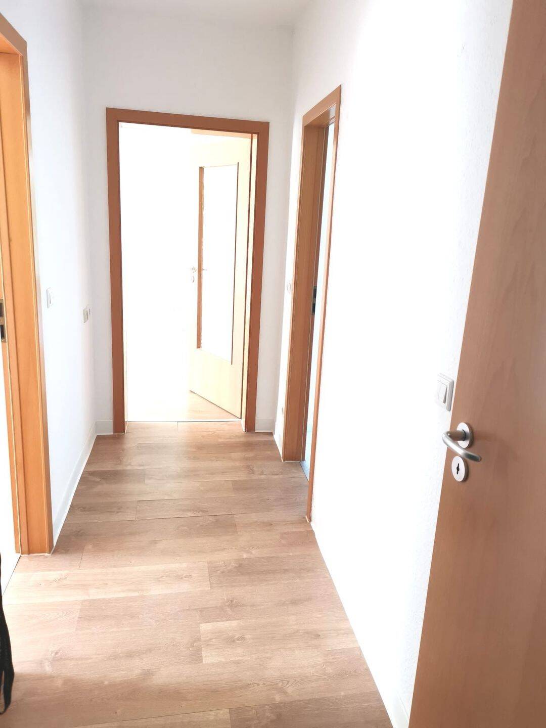 3-Zimmer-Wohlfühlwohnung mit Balkon – Chemnitz – Vorschaubild 2