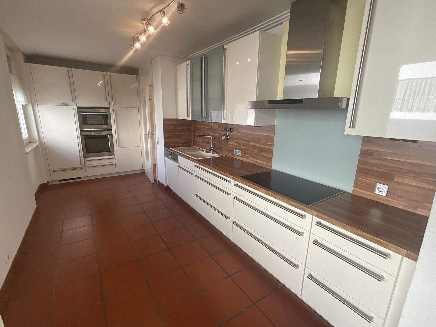 Penthousewohnung mit guter Infrastruktur – Augsburg – Vorschaubild 2