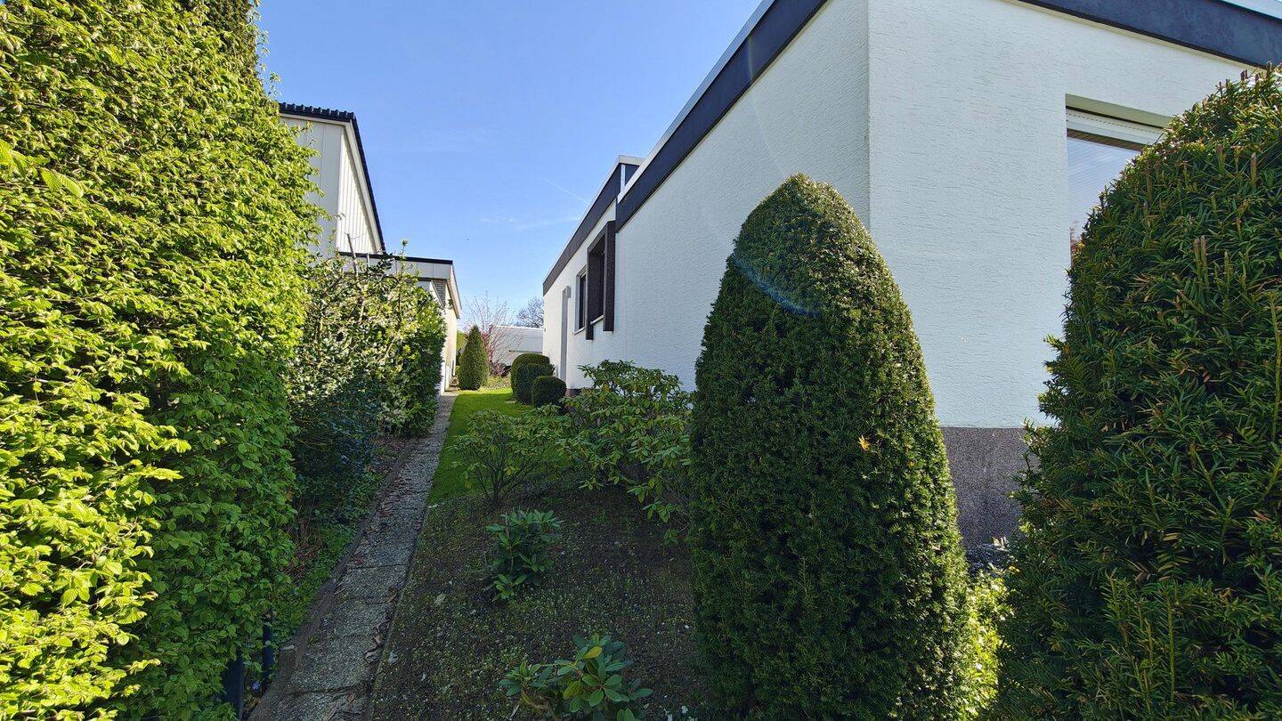 Modernes 5,5-Zimmer-Einfamilienhaus , ruhige Lage Alte Lieth – Paderborn – Vorschaubild 3