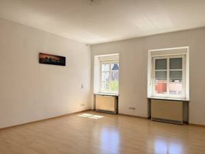 Saarburg-Innenstadt: schön geschnittene 2-Zimmer-Wohnung mit Blick zum Wasserfall – 54439 Saarburg – Vorschaubild 5