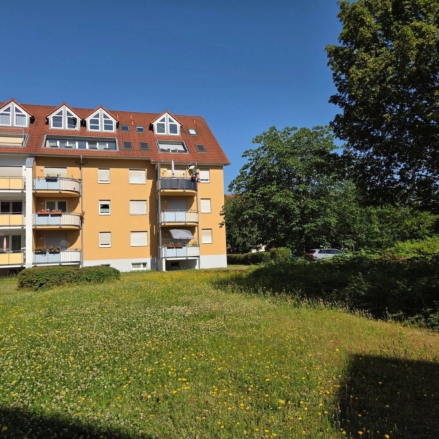 Ruhige und großzügige 4-Raum Maisonettewohnung