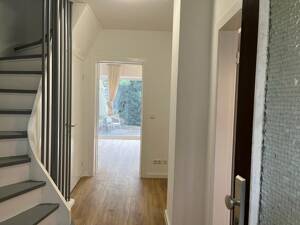 befristet für 1 Jahr zu vermieten - Reihenhaus mit Garten! – 22459 Hamburg – Vorschaubild 7