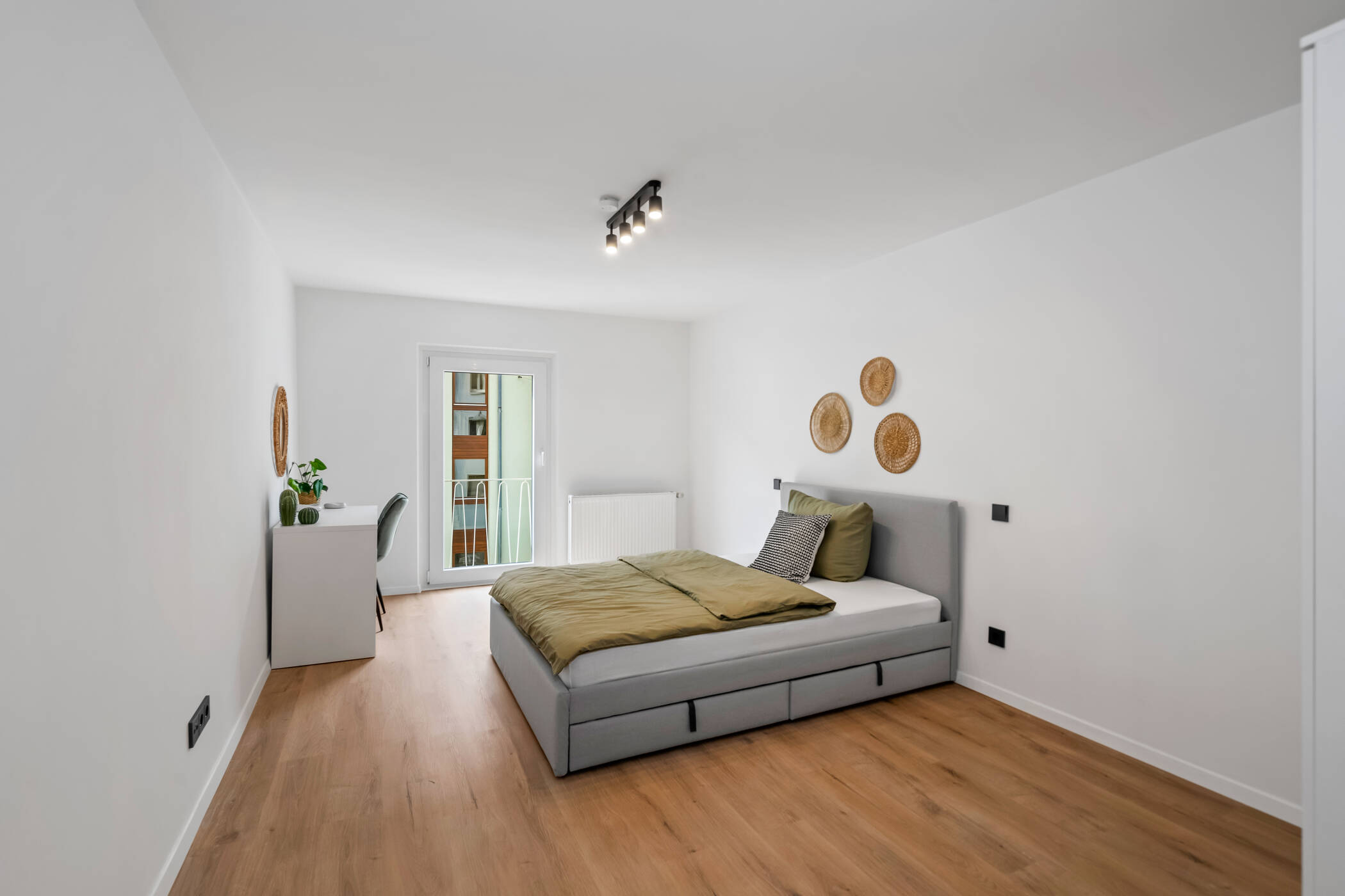 Moderne 3-Zimmer-Wohnung mit Balkon – ab sofort verfügbar - Breitscheidstraße 55, Nürnberg – Nürnberg – Vorschaubild 2