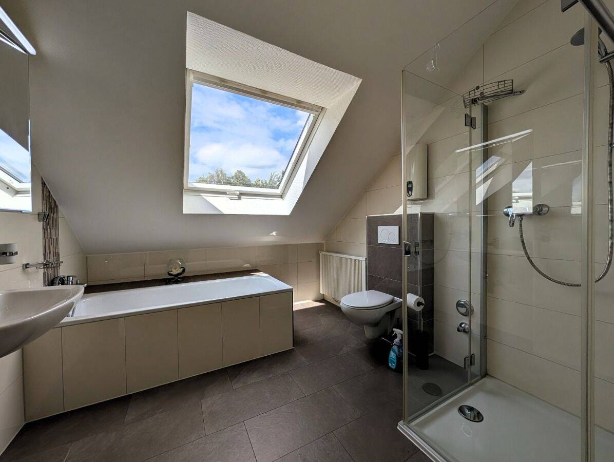 * Heute kaufen, morgen einziehen! *** Schmuckkästchen mit Loggia, Kamin und Klima * – Dortmund – Vorschaubild 2