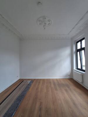 Sanierte Altbauwohnung mit Stuck und Flügeltüren – 39112 Magdeburg – Vorschaubild 3