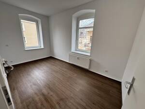Toplage, Nachmieter gesucht, umfangreiche Renovierung, Schöne helle 2-Raum-Wohnung im 1.OG – 1589 Riesa – Vorschaubild 7