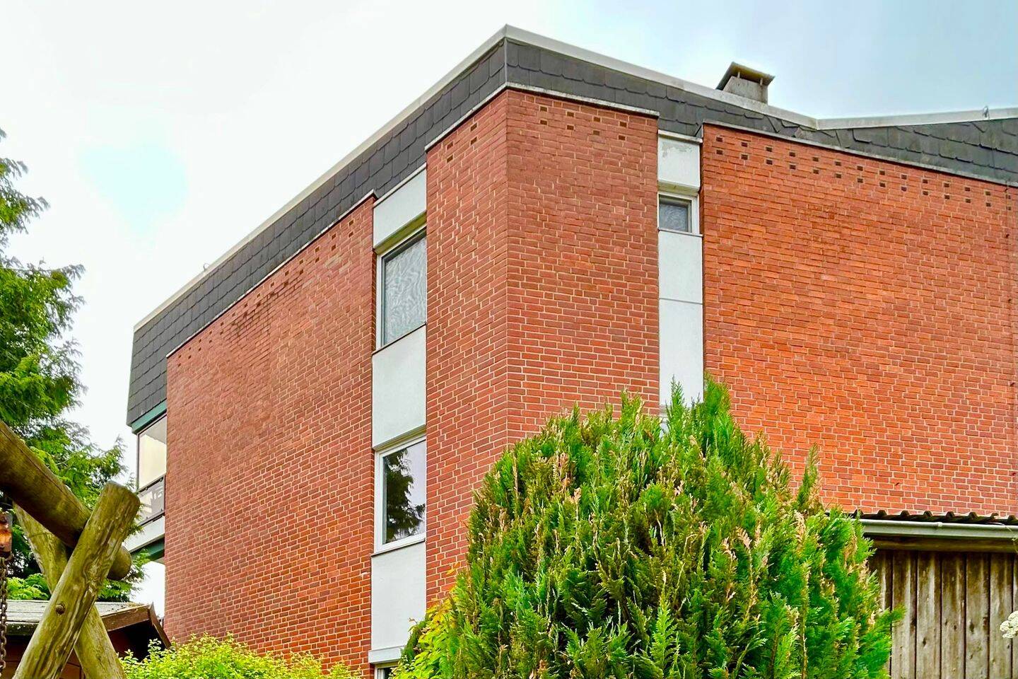 Große Wohnung im Erdgeschoss mit Terrasse in St. Gertrud – Lübeck – Vorschaubild 3