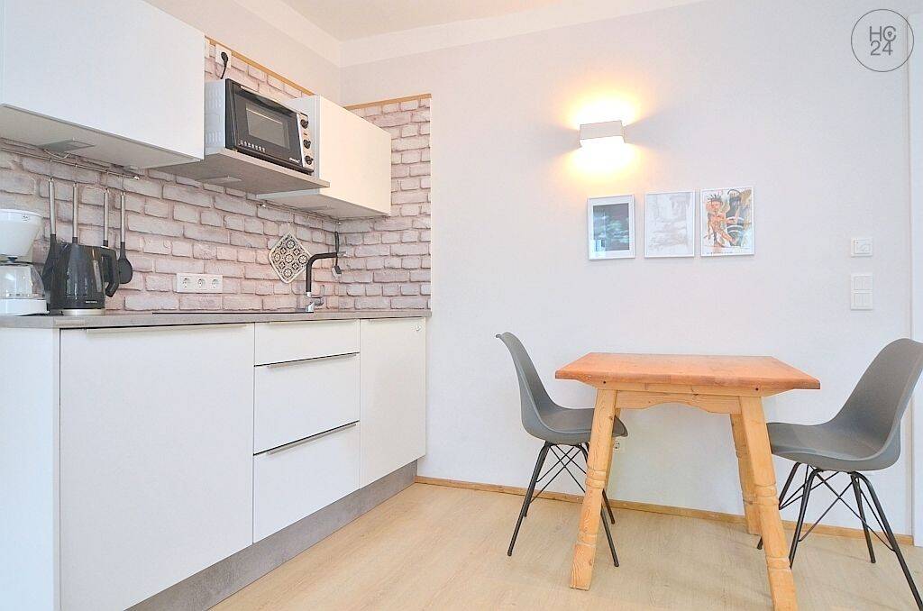 Exklusiv möbliertes 2-Zimmer-Apartment mit WLAN in Nürnberg nahe Innenstadt – Nürnberg – Vorschaubild 2