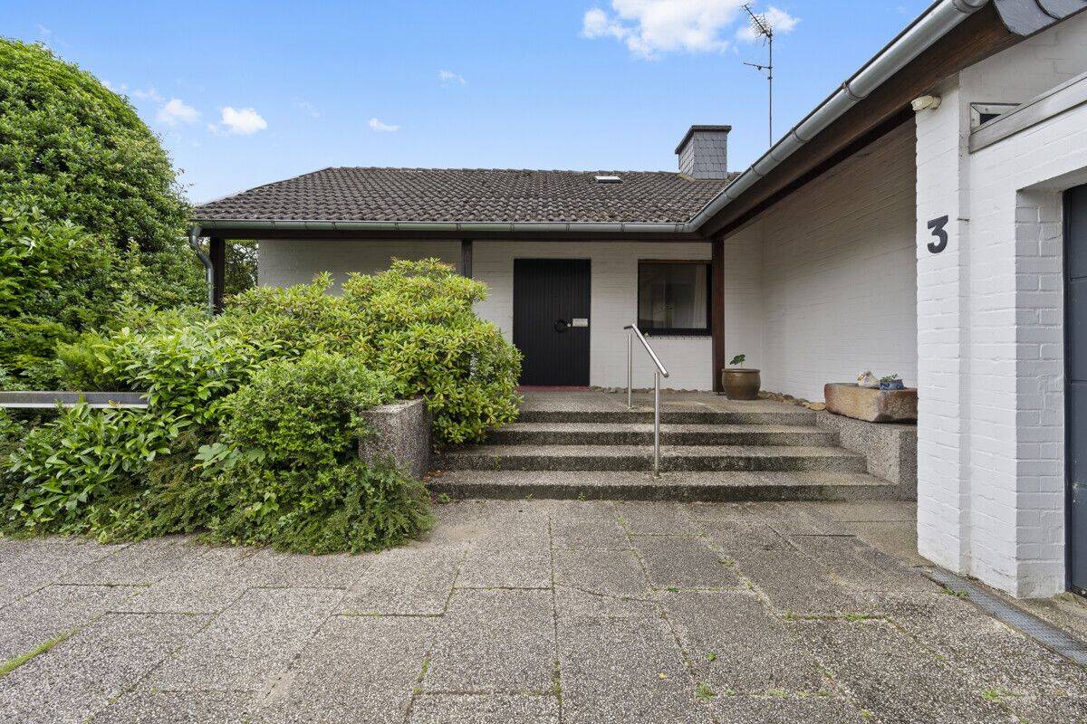 Ein Zuhause zum Ankommen - Bungalow auf großem Grundstück mit viel Privatsphäre in Schlangen – Schlangen – Vorschaubild 2