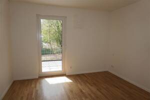 Traumhafte 2-Zimmer-Wohnung mit Terrasse und direktem Moselblick – 54292 Trier – Vorschaubild 4