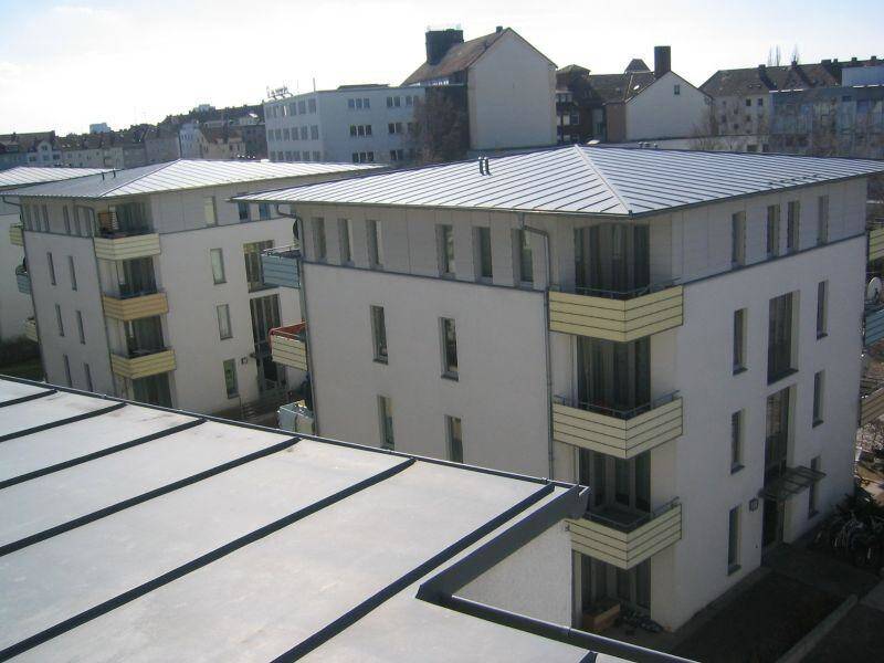 Demnächst verfügbar: Renovierte 3-Zimmer-Wohnung mit ca. 68 m² und zwei Balkonen