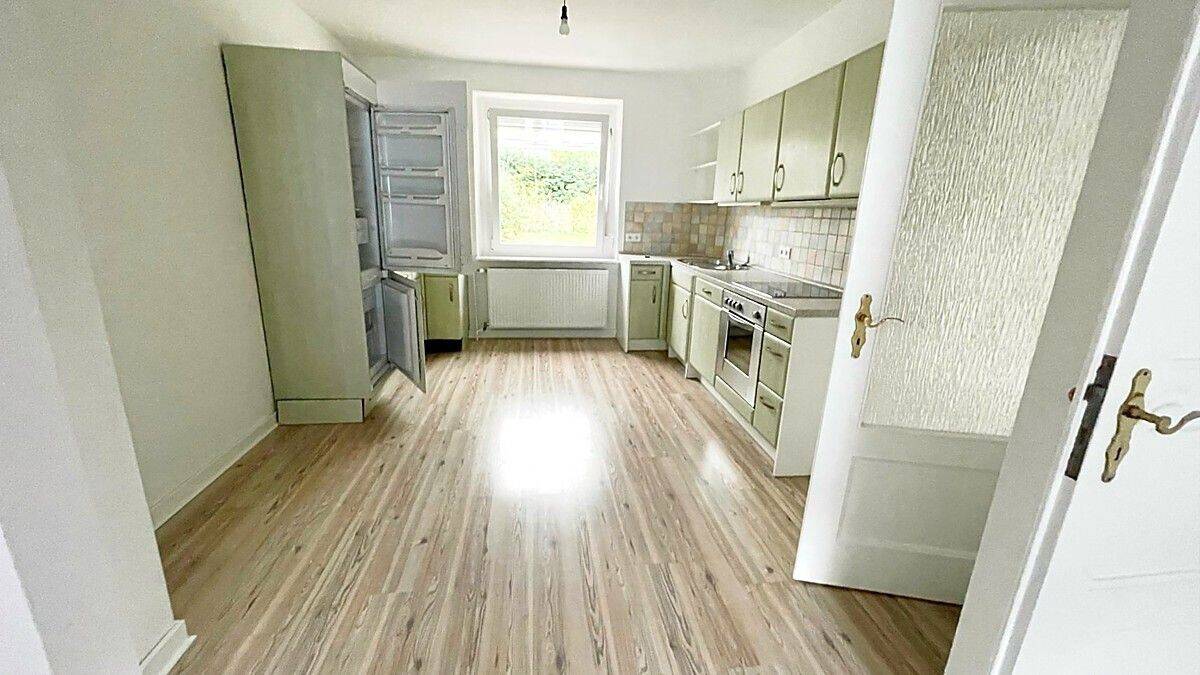 Reihenmittelhaus mit Terrasse und Garten in Wuppertal-Oberbarmen/Grenze Langerfeld – Wuppertal – Vorschaubild 2