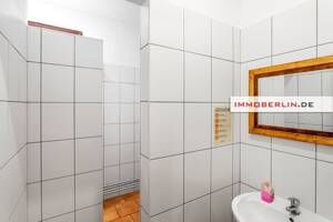 IMMOBERLIN.DE - Perfekt im Zehlendorfer Zentrum: Saniertes Wohn- + Geschäftshaus mit Restaurant – 14163 Berlin – Vorschaubild 9