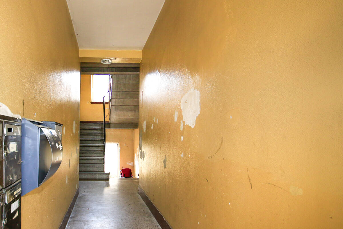 16 aufgeteilte Wohneinheiten, Ihre nächste Erfolgschance für Fix & Flip oder Bestandshalter – Mannheim – Vorschaubild 8