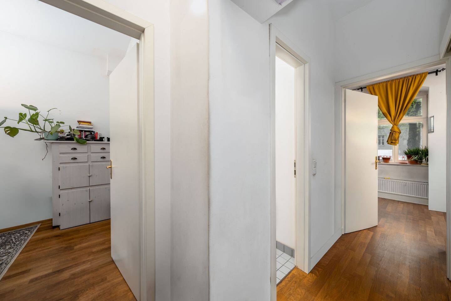Hübsche Altbauwohnung an der Torstraße mit 2 Zimmern und kleiner Terrasse - aktuell vermietet – Berlin – Vorschaubild 5