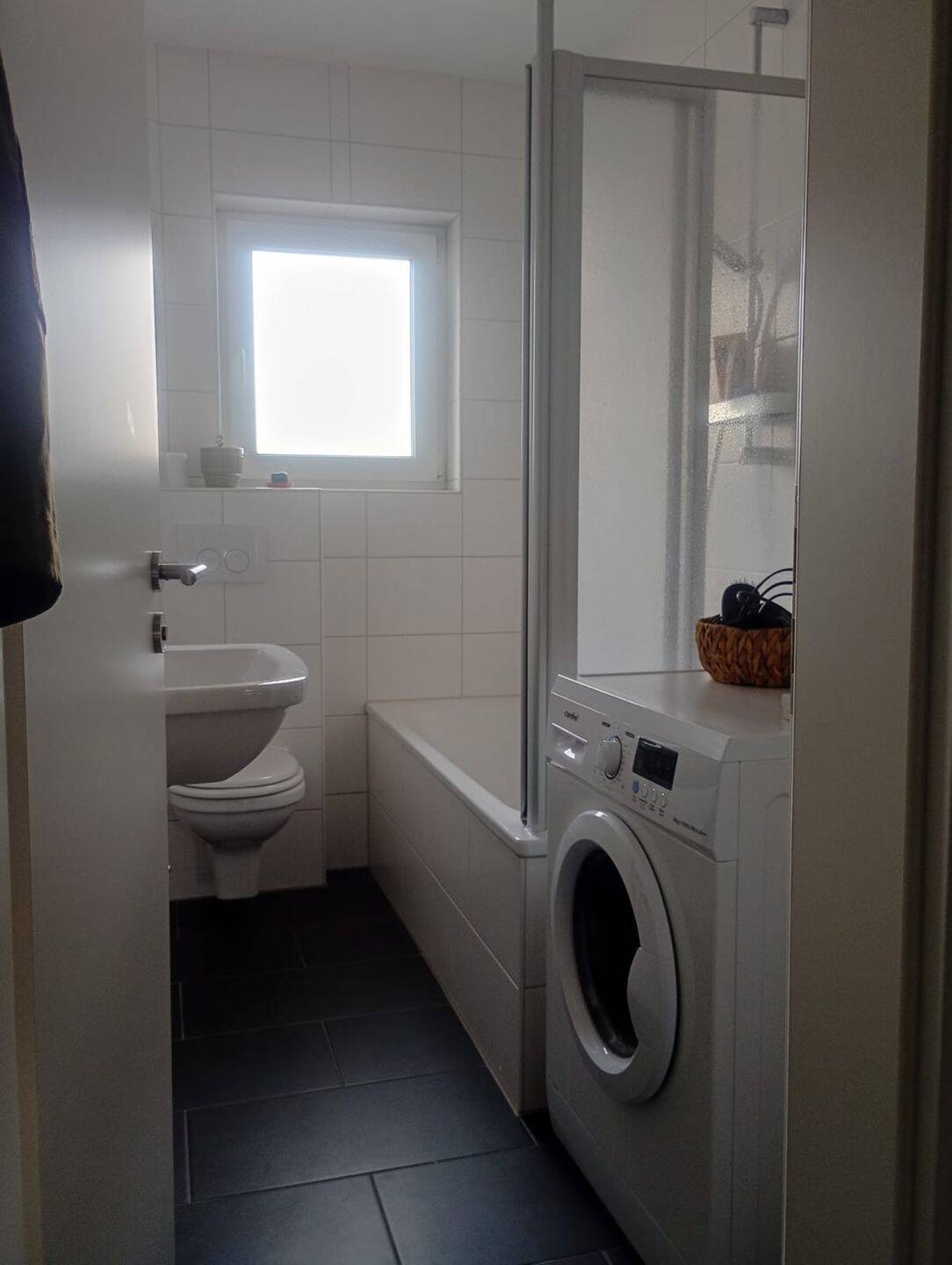Gut geschnittene 2-Zimmer-Wohnung in ruhiger Lage von Nürnberg-Katzwang – Nürnberg – Vorschaubild 2