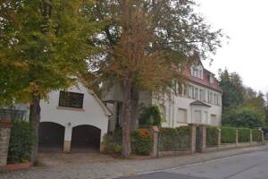 Gemütliche, komplett renovierte Einraumwohnung mit Duschbad und eingerichteter Küche in Mainz-Finthen – 55126 Mainz – Vorschaubild 3